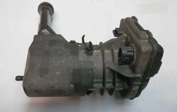 Citroen C4 I Picasso Power steering pump 9684040280