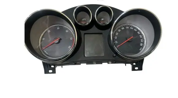 Opel Insignia A Speedometer (instrument cluster) 12844142 SW0590