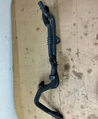 Volkswagen Golf VIII Engine coolant pipe/hose 3Q0121070S