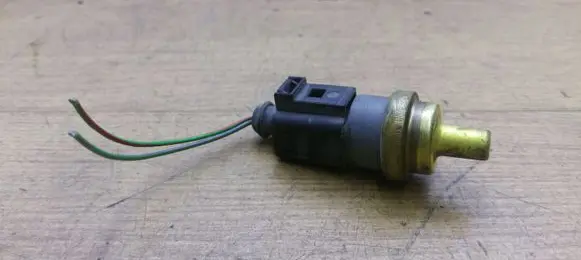 Volkswagen Crafter Coolant temperature sensor 06A919501A