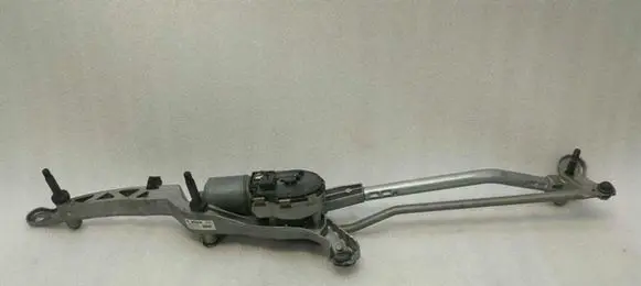 Mercedes-Benz CLS C218 X218 Front wiper linkage and motor A2128201240
