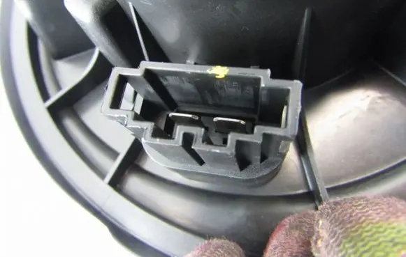 Volkswagen Scirocco Heater fan/blower 1K2819015C