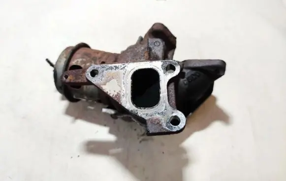 Honda FR-V EGR valve