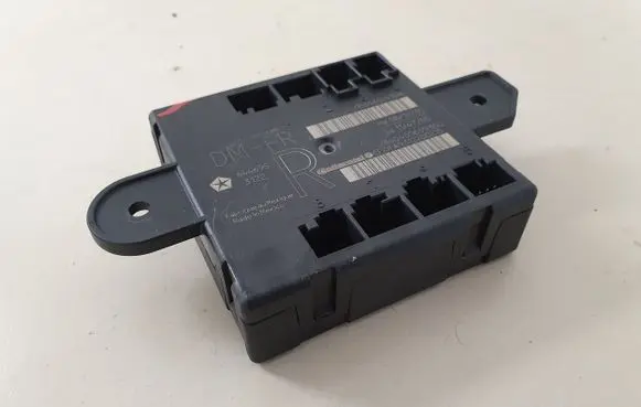 Jeep Grand Cherokee Door control unit/module 04602910AK