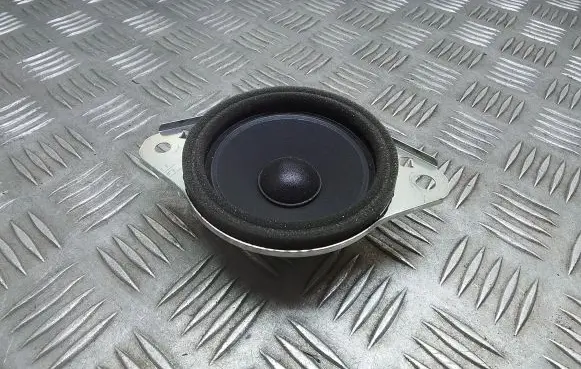 Lexus ES 250 - 300 - 330 Rear door speaker 8616033A50