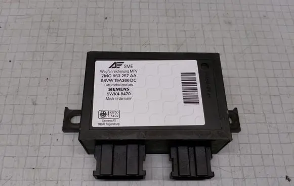 Seat Alhambra (Mk1) Immobilizer control unit/module 7M0953257AA 98VW19A366DC 5WK48470