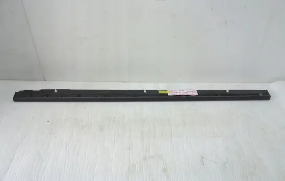 Mitsubishi Space Star Sill 6512A873