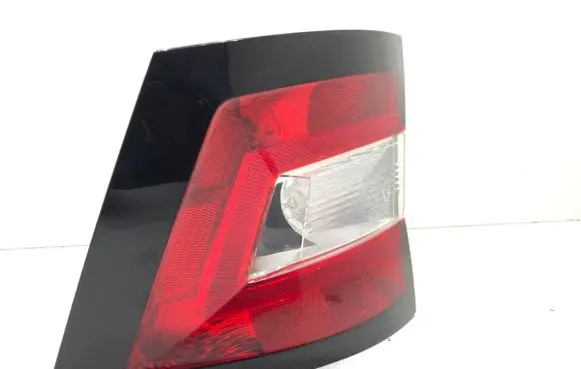 Skoda Fabia Mk3 (NJ) Rear/tail lights 6V9945096