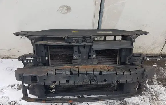 Volkswagen PASSAT B7 Radiator support slam panel 