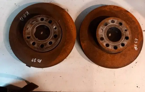 Audi A3 S3 8P Front brake disc