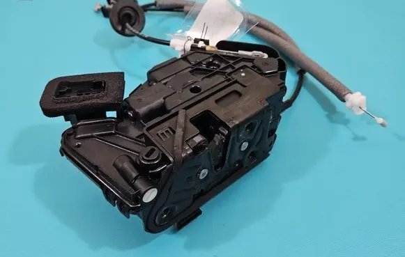 Rear door lock