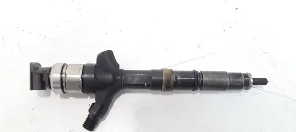 Toyota Corolla E120 E130 Fuel injector 04E20964