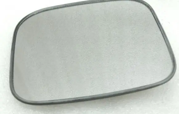 Mitsubishi Pajero Wing mirror glass MR574401