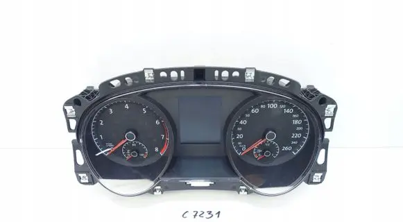 Volkswagen Golf Sportsvan Speedometer (instrument cluster) 517920740E