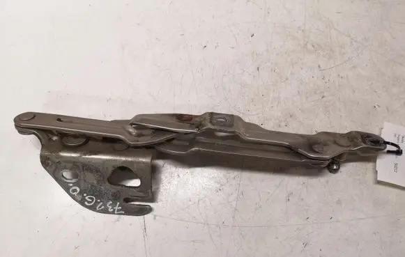 Skoda Superb B5 (3U) Tailgate/trunk/boot hinge 3B5827302A