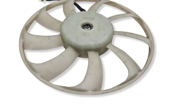 Jeep Cherokee Electric radiator cooling fan 