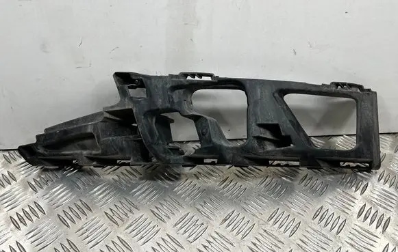 Ford Mondeo MK IV Front bumper mounting bracket BS7117E856A BS7117E856
