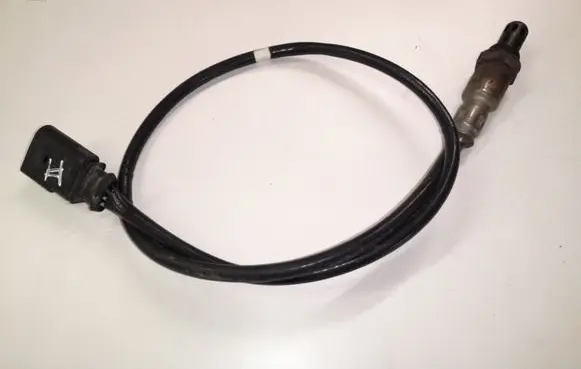 Volkswagen Golf VII Lambda probe sensor 04E906262