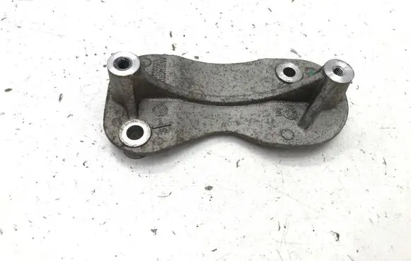 MG ZS A/C compressor mount bracket 10792139