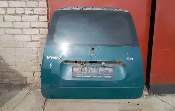 Mercedes-Benz Vaneo W414 Tailgate/trunk/boot lid
