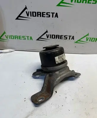 Volvo XC60 Engine mount bracket 8G9N6F012BB G2517802