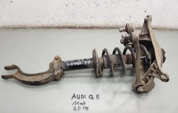 Audi Q5 SQ5 Front wheel hub spindle knuckle