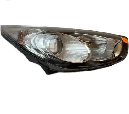 Hyundai ix35 Headlight/headlamp 921022Y