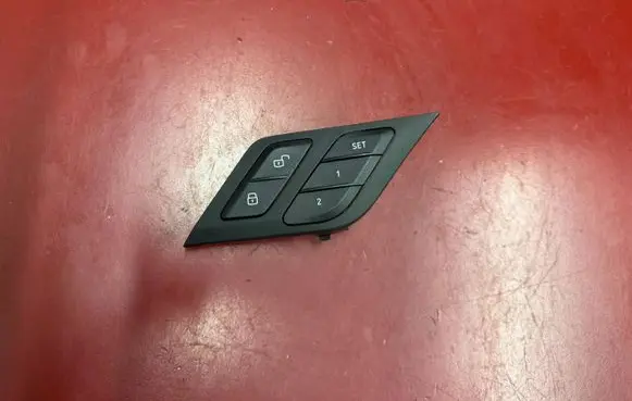 BMW X3 G01 Seat memory switch 7937969 7422695 9386780