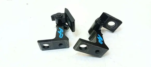 Audi TT TTS RS Mk3 8S Front door upper hinge 8S0833404A