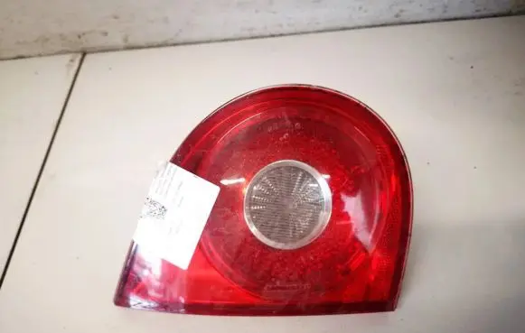 Volkswagen Golf V Tailgate rear/tail lights 1K6945093F