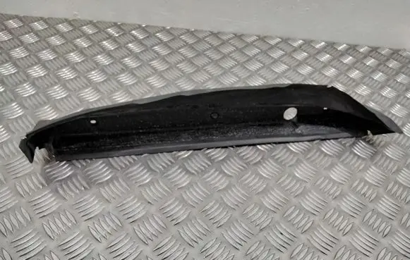 Mercedes-Benz E W212 Fender foam support/seal A2128890125