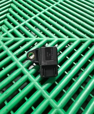 BMW 3 E90 E91 Turbo air boost pressure sensor 3116