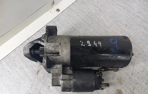 Volkswagen PASSAT B5.5 Starter motor 