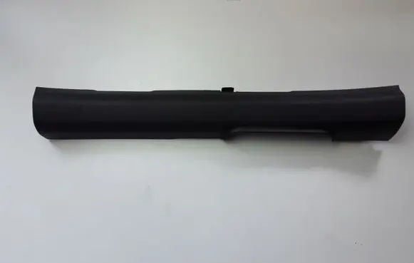 Hyundai Kona I Front sill trim cover 85880K4000