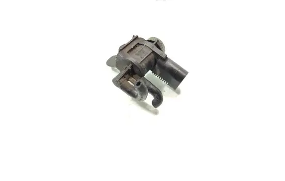 Volkswagen Eos Vacuum valve 1J0906283C