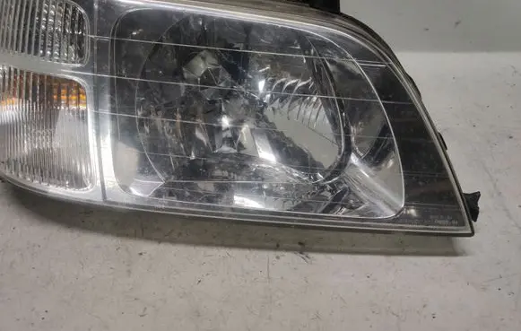 Honda CR-V Headlight/headlamp