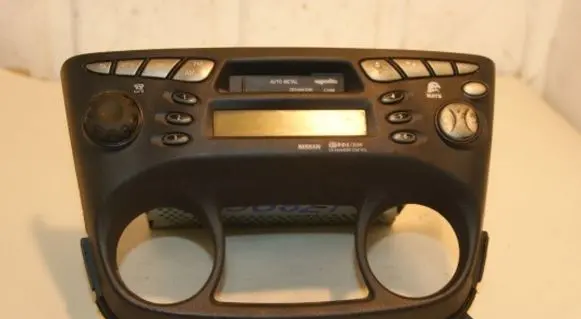 Nissan Almera N16 Radio/CD/DVD/GPS head unit 28113BN312
