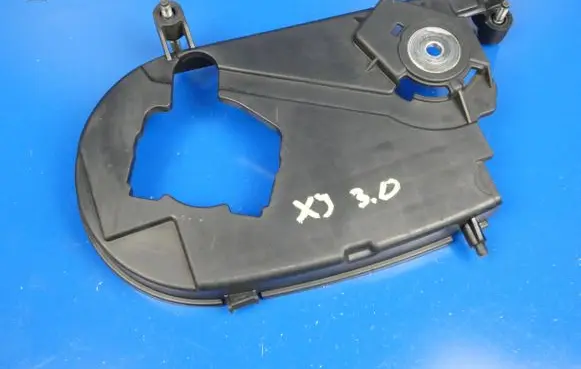 Jaguar XJ X351 Timing belt guard (cover) 9X2Q6A247DA