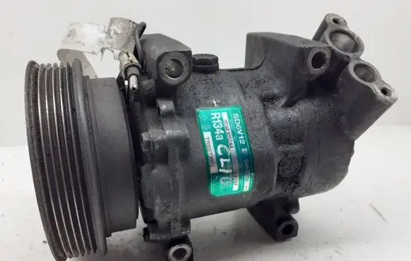 Renault Clio II Air conditioning (A/C) compressor (pump) 7700273801 SD6V12