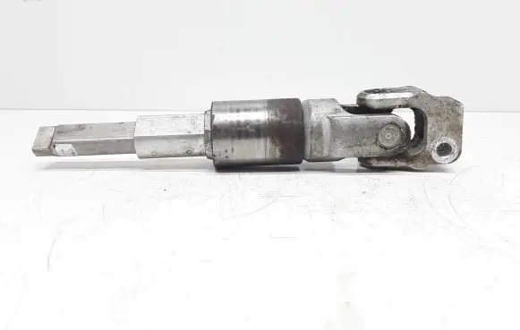 Volvo V70 Steering column universal joint W5476554
