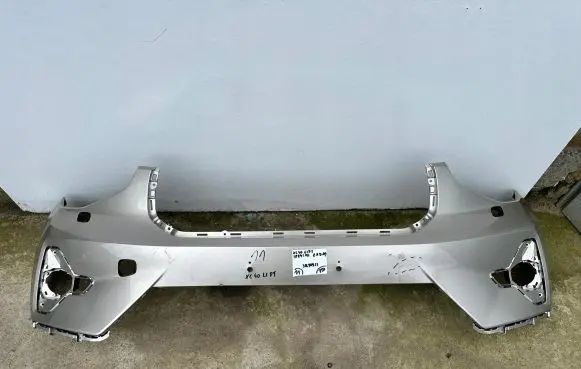 Volvo XC40 Front bumper