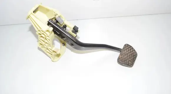 BMW 5 F10 F11 Brake pedal 6799891 35006799891 35106789739