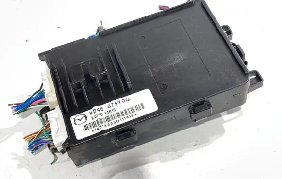 Mazda 6 Central body control module KD45675Y0G