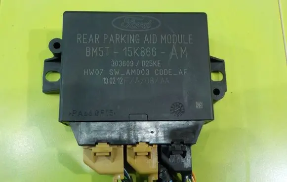 Ford C-MAX II Central body control module BM5T15K866AM