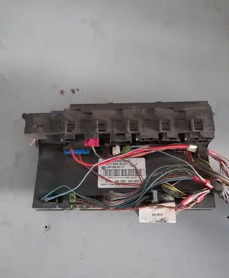 Mercedes-Benz E W211 Comfort/convenience module 2115453501
