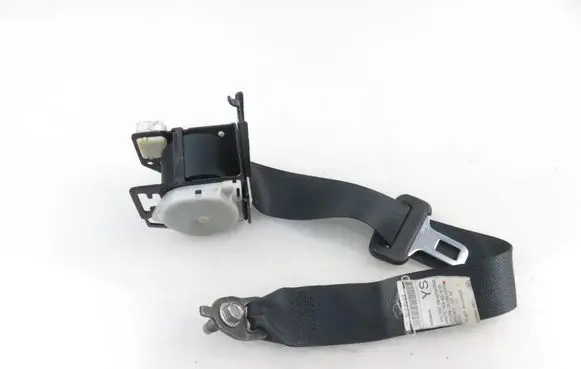 Infiniti M Rear seatbelt TKAB2EG576