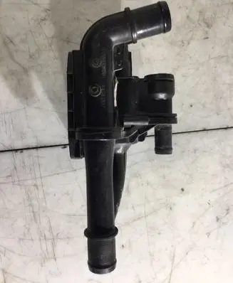 Thermostat/thermostat housing