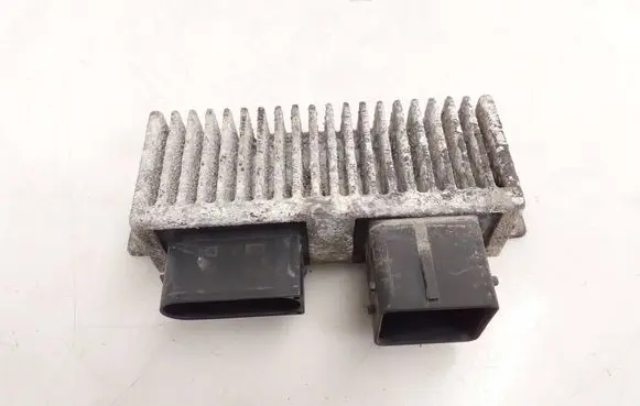 Nissan X-Trail T32 Glow plug pre-heat relay 8200558438A