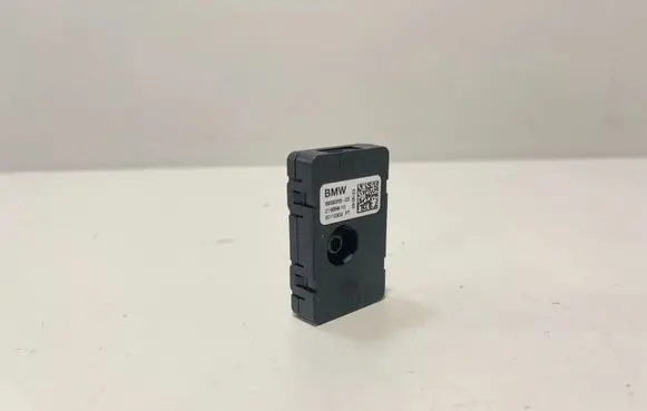 BMW X6 G06 Aerial antenna amplifier 6839355