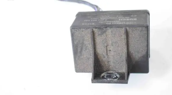 Jaguar XF X250 Glow plug pre-heat relay 0281003048 9X2Q12B533BB